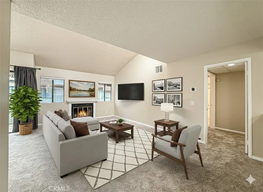 6542 Stoney View #2 Simi Valley, CA 93063