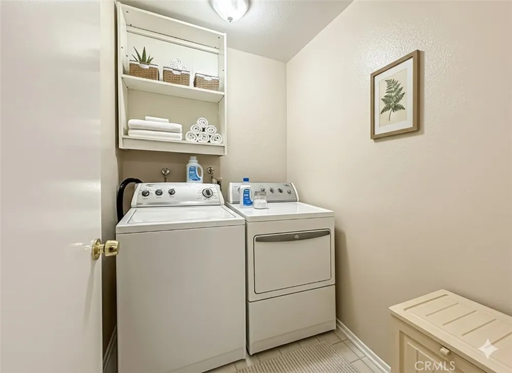 6542 Stoney View #2 Simi Valley, CA 93063