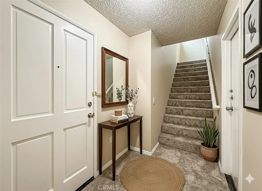 6542 Stoney View #2 Simi Valley, CA 93063