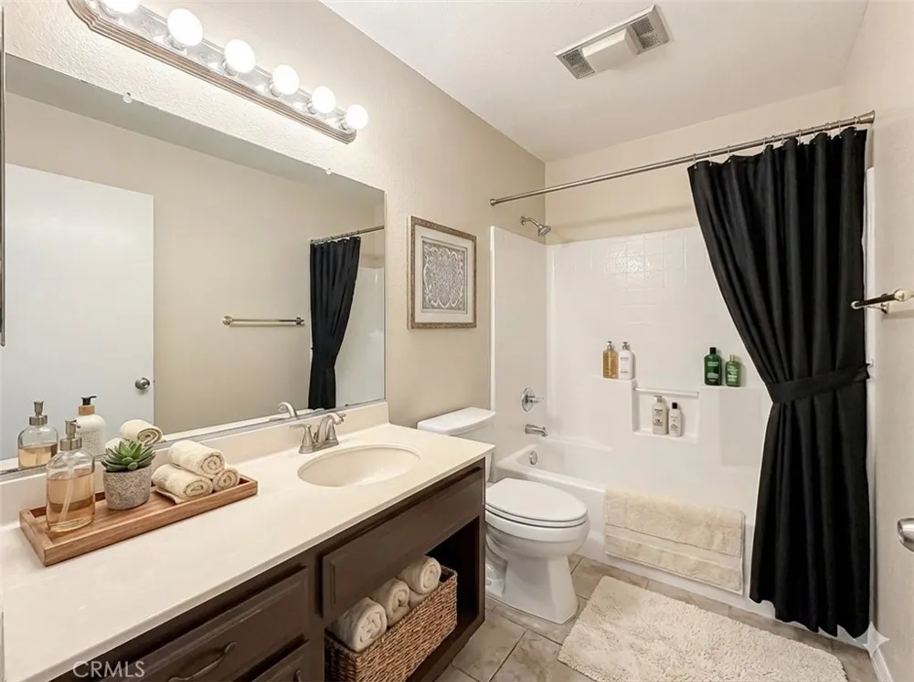 6542 Stoney View #2 Simi Valley, CA 93063