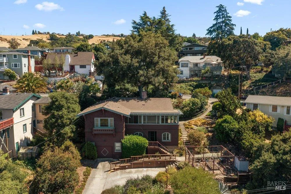 356 Alexander Street Crockett, CA 94525