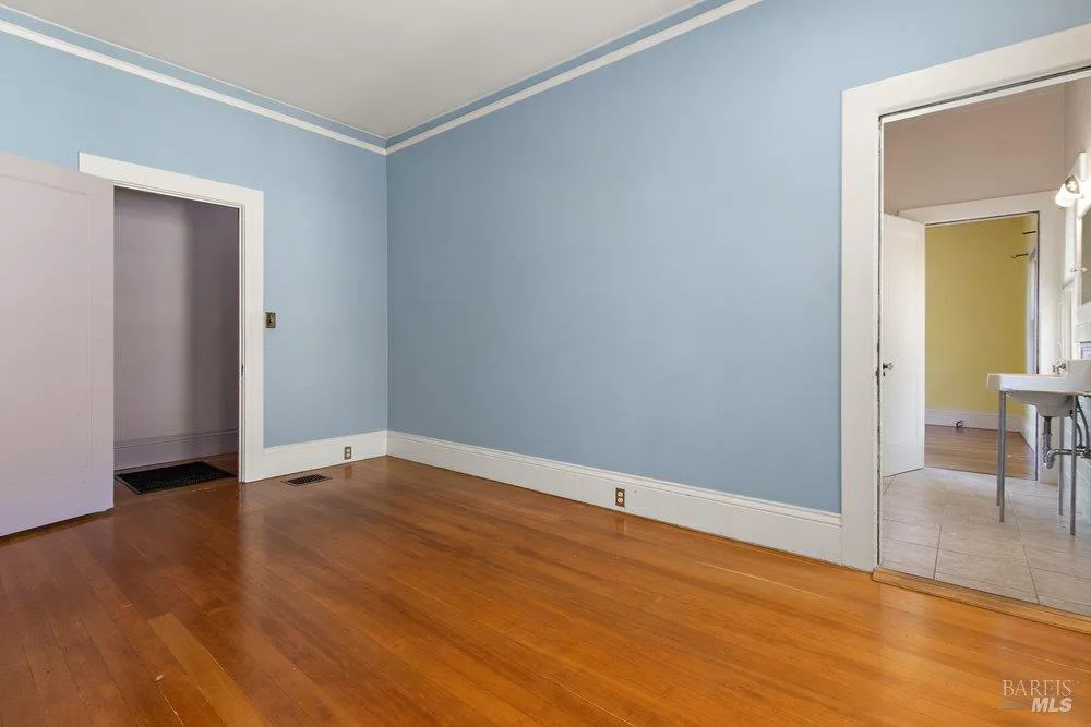 356 Alexander Street Crockett, CA 94525