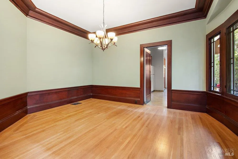356 Alexander Street Crockett, CA 94525