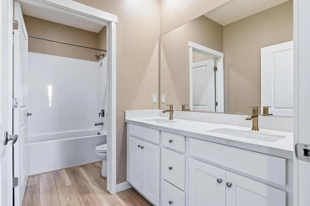 3308 Dillion Way Denair, CA 95316
