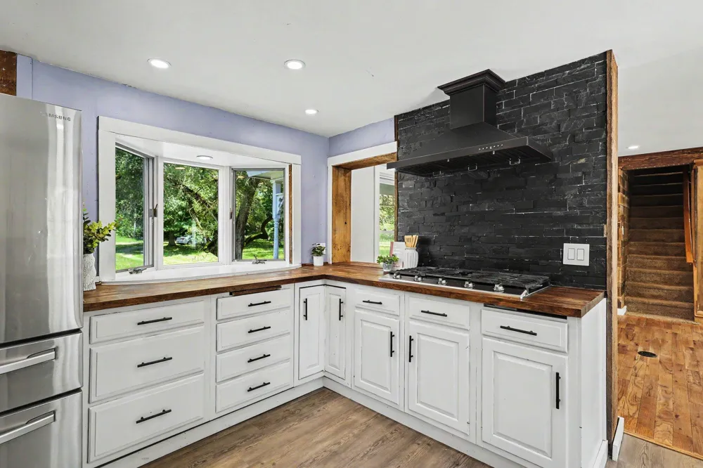 17180 Co Rd 215 Columbia Township, MI 49056