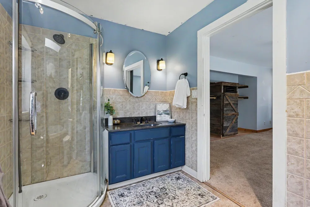 17180 Co Rd 215 Columbia Township, MI 49056
