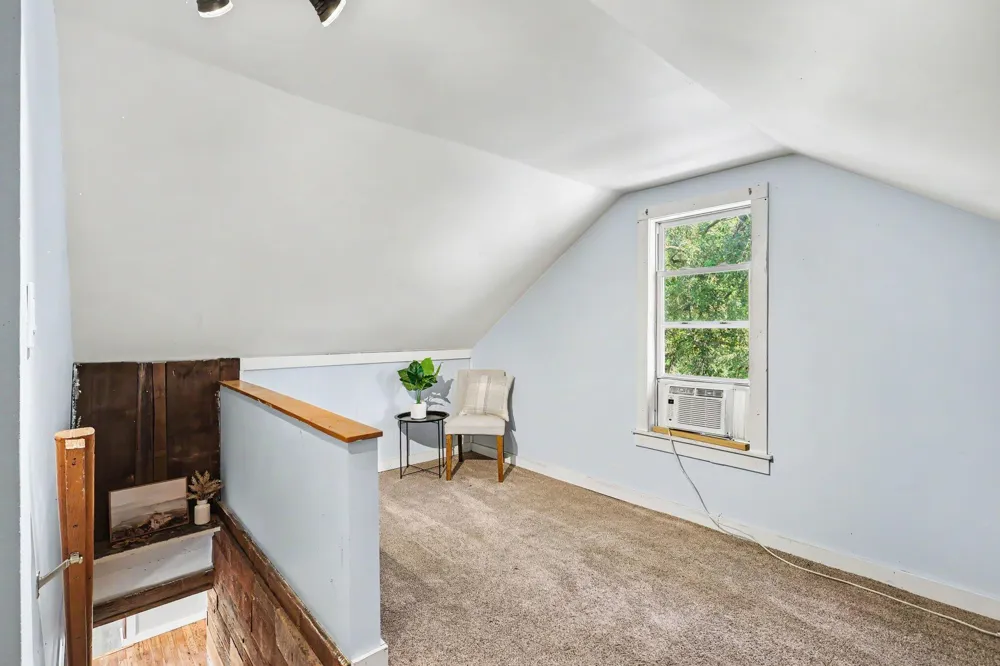 17180 Co Rd 215 Columbia Township, MI 49056