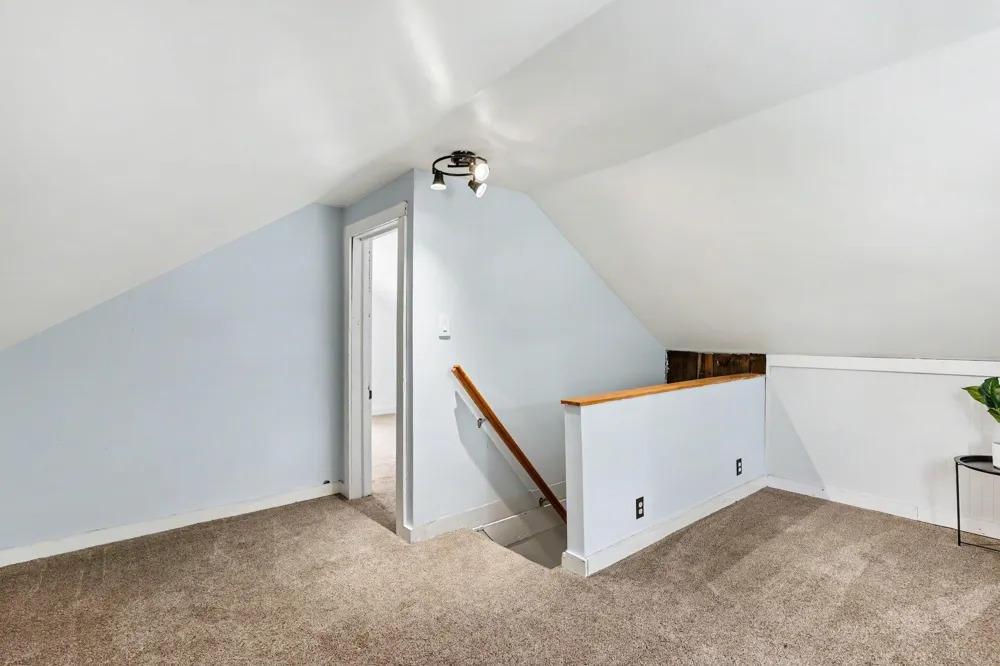 17180 Co Rd 215 Columbia Township, MI 49056