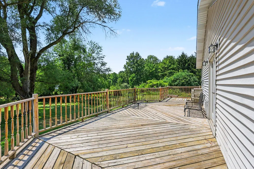 17180 Co Rd 215 Columbia Township, MI 49056