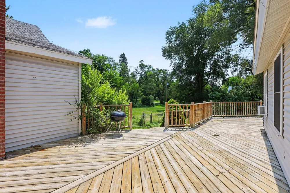 17180 Co Rd 215 Columbia Township, MI 49056