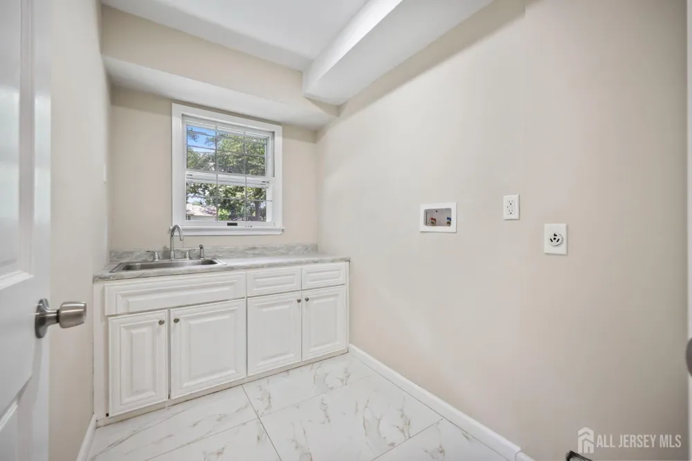 333 Green Street Old Bridge, NJ 08857