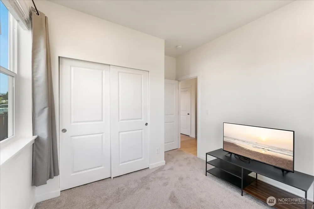 3476 Edith Avenue Enumclaw, WA 98022
