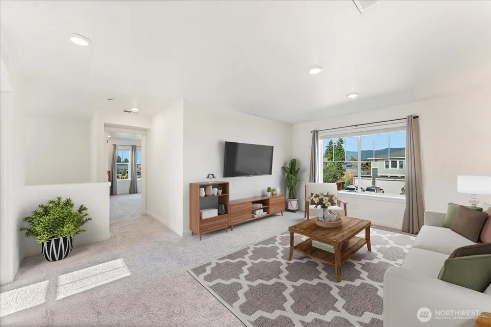3476 Edith Avenue Enumclaw, WA 98022