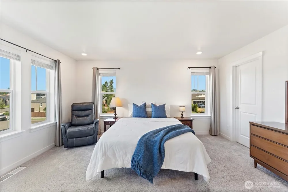 3476 Edith Avenue Enumclaw, WA 98022