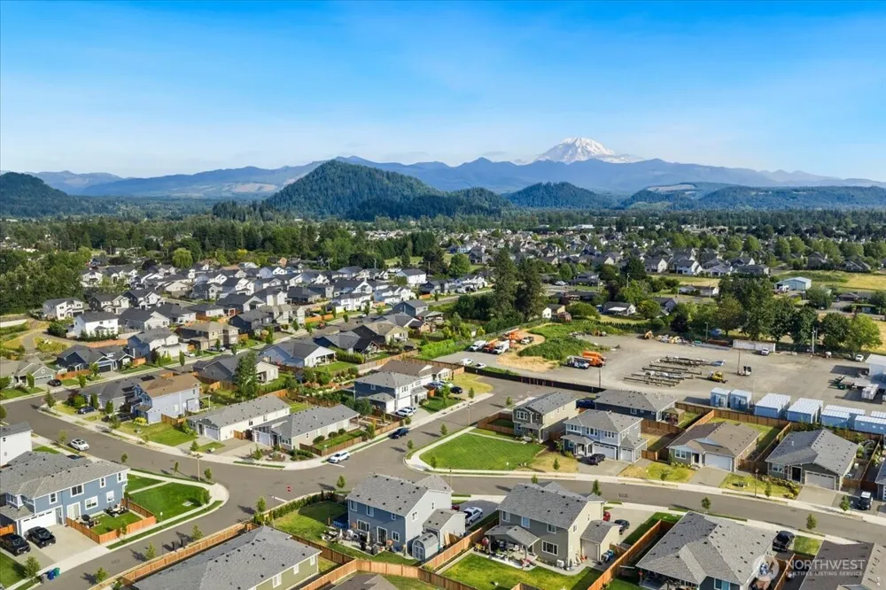 3476 Edith Avenue Enumclaw, WA 98022