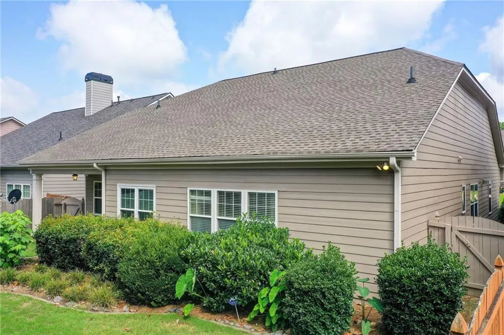 529 Olympic Way Acworth, GA 30102
