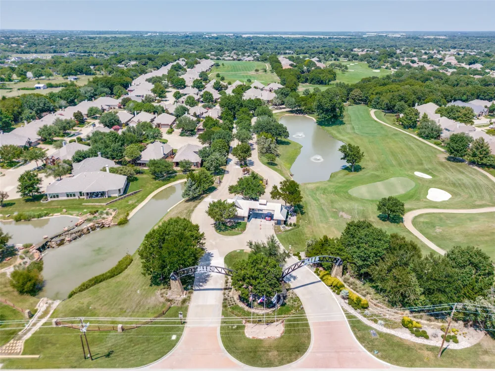 709 Pelican Hills Drive Fairview, TX 75069