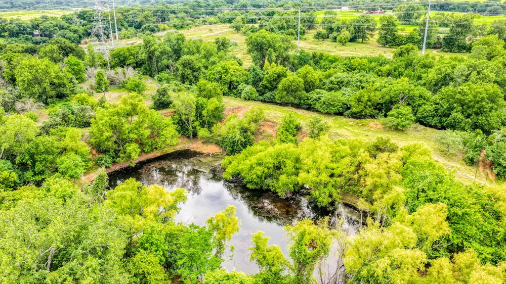 186 County Rd 3650 Clifton, TX 76634