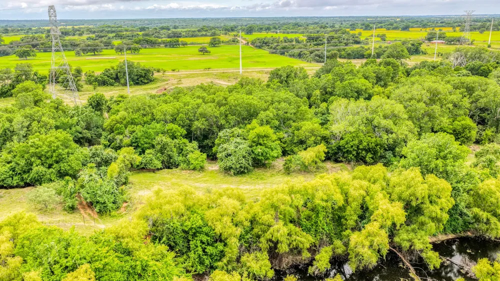 186 County Rd 3650 Clifton, TX 76634
