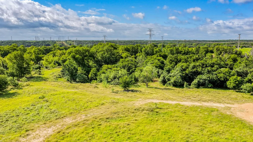 186 County Rd 3650 Clifton, TX 76634
