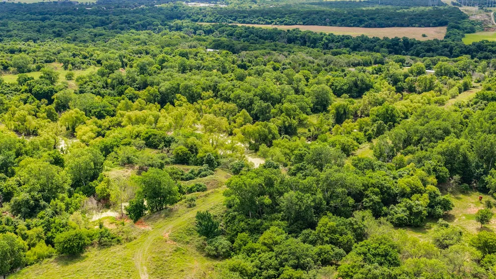 186 County Rd 3650 Clifton, TX 76634