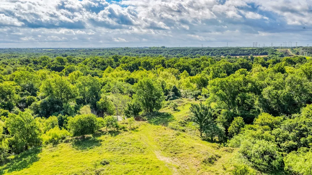 186 County Rd 3650 Clifton, TX 76634