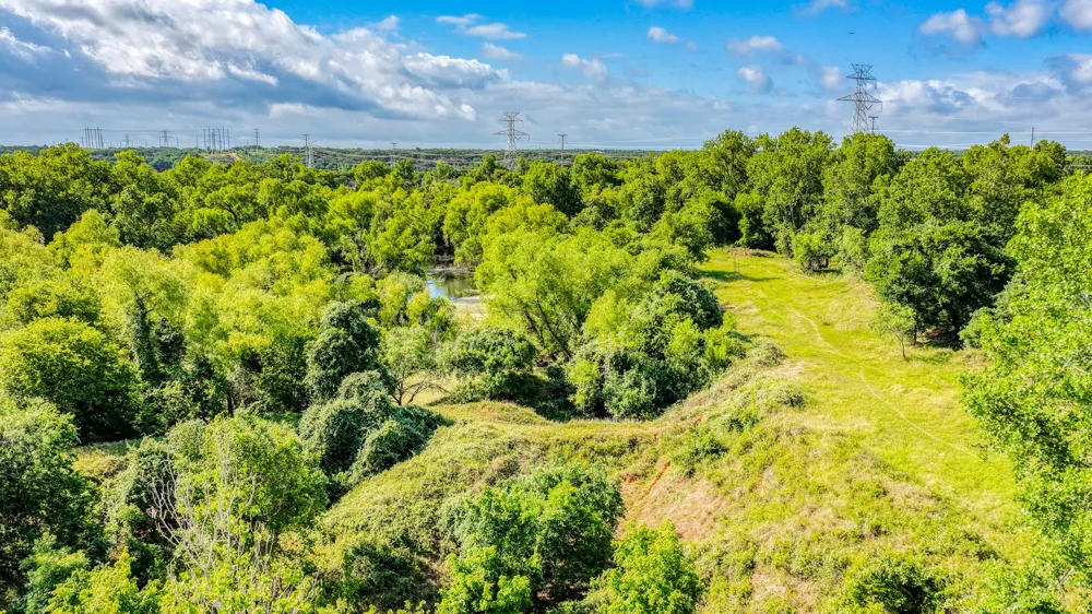 186 County Rd 3650 Clifton, TX 76634