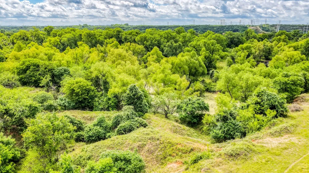 186 County Rd 3650 Clifton, TX 76634