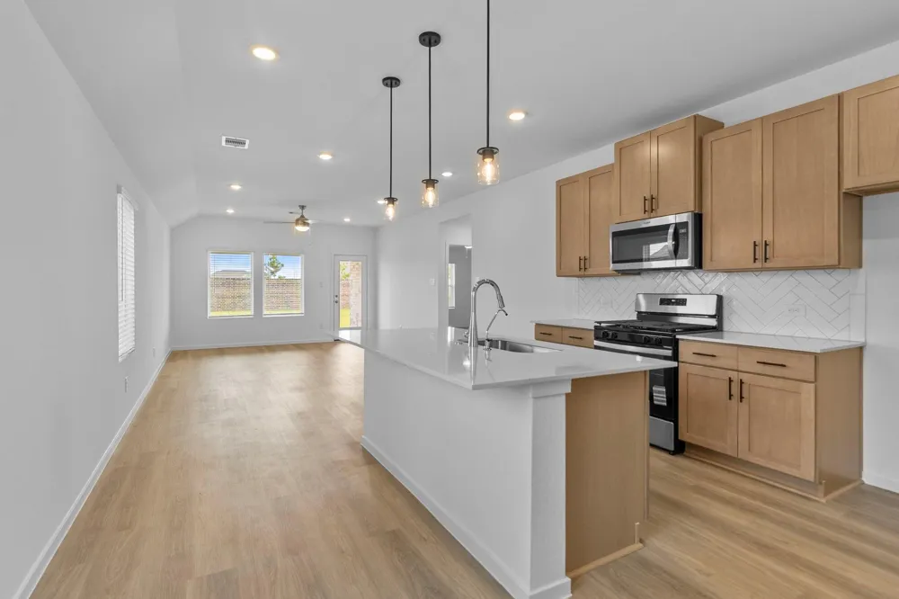 21730 Piazza Maggiore Lane Tomball, TX 77447