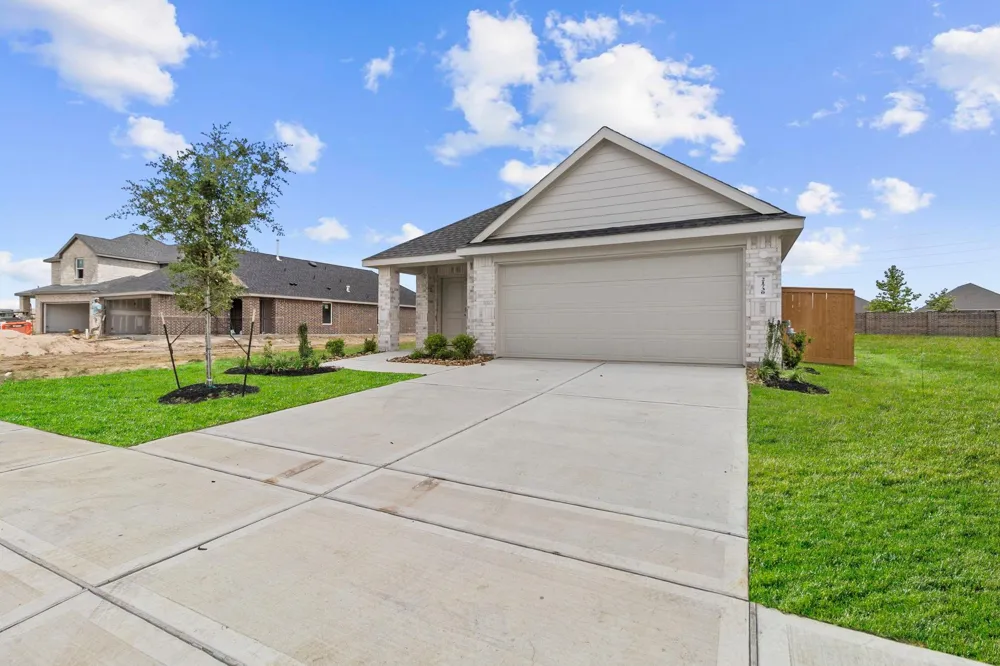 21730 Piazza Maggiore Lane Tomball, TX 77447