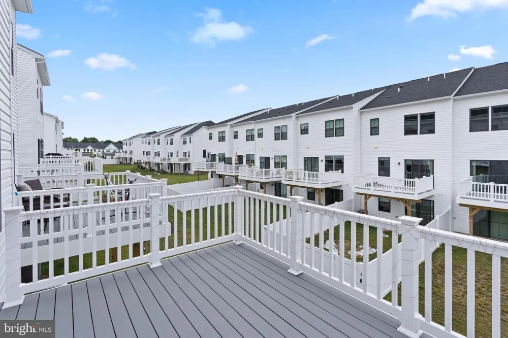 47 ROSEMARY WAY Mount Laurel, NJ 08054
