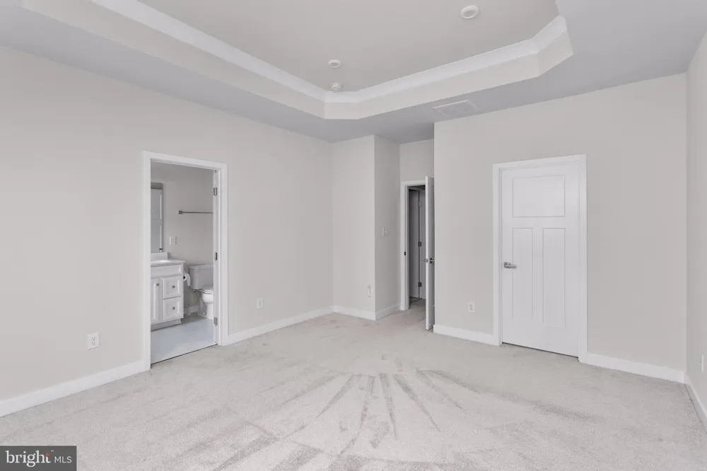 47 ROSEMARY WAY Mount Laurel, NJ 08054