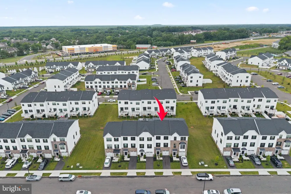 47 ROSEMARY WAY Mount Laurel, NJ 08054