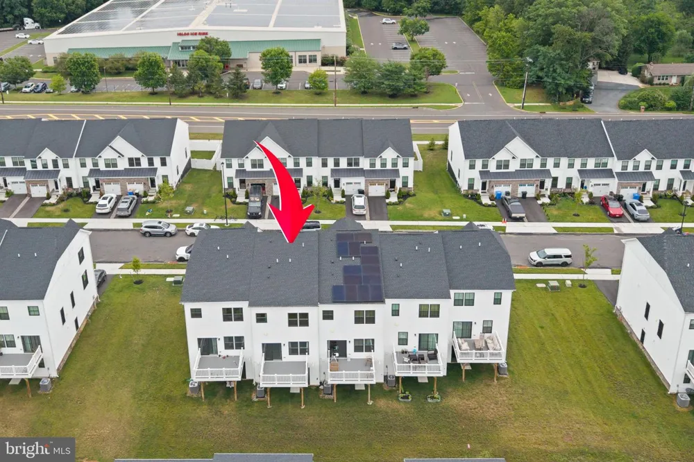 47 ROSEMARY WAY Mount Laurel, NJ 08054