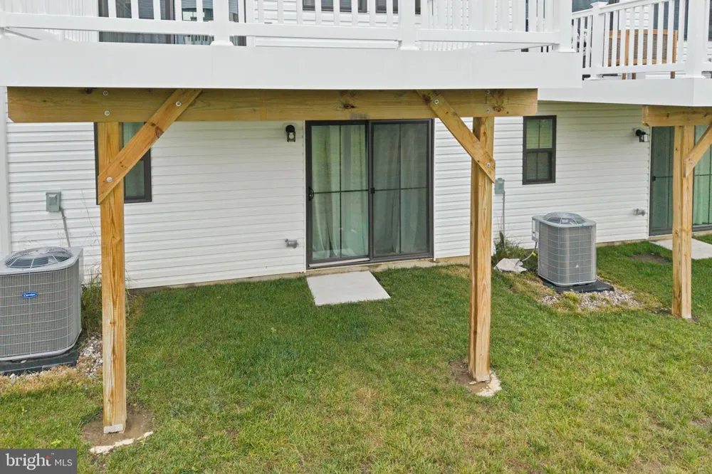 47 ROSEMARY WAY Mount Laurel, NJ 08054