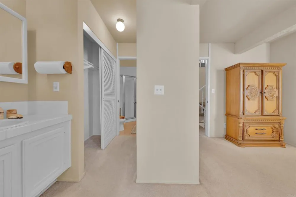 2402 Altisma Way #D Carlsbad, CA 92009