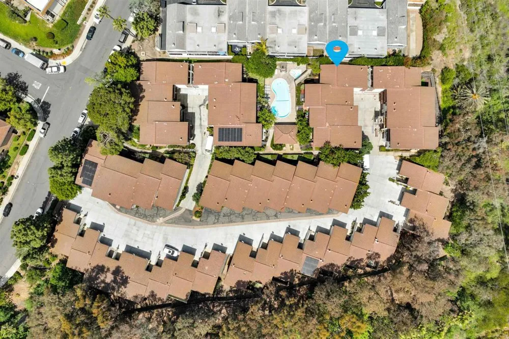 2402 Altisma Way #D Carlsbad, CA 92009