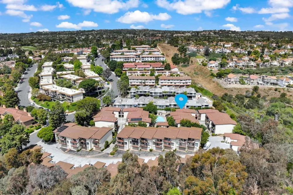 2402 Altisma Way #D Carlsbad, CA 92009