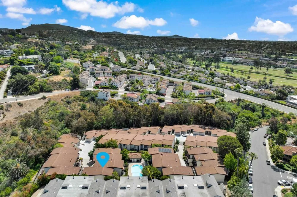 2402 Altisma Way #D Carlsbad, CA 92009