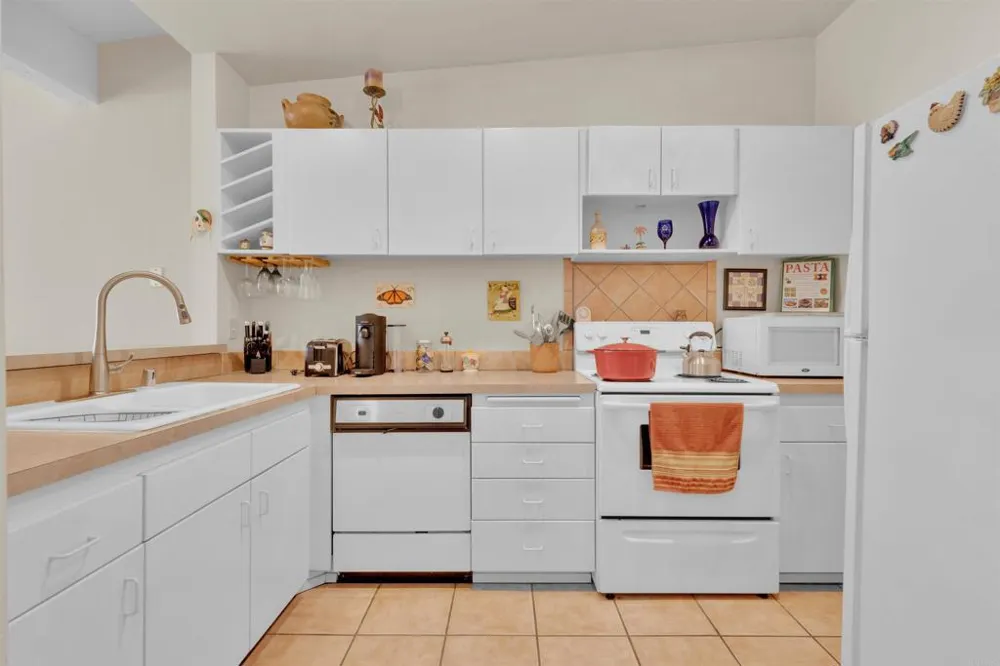 2402 Altisma Way #D Carlsbad, CA 92009