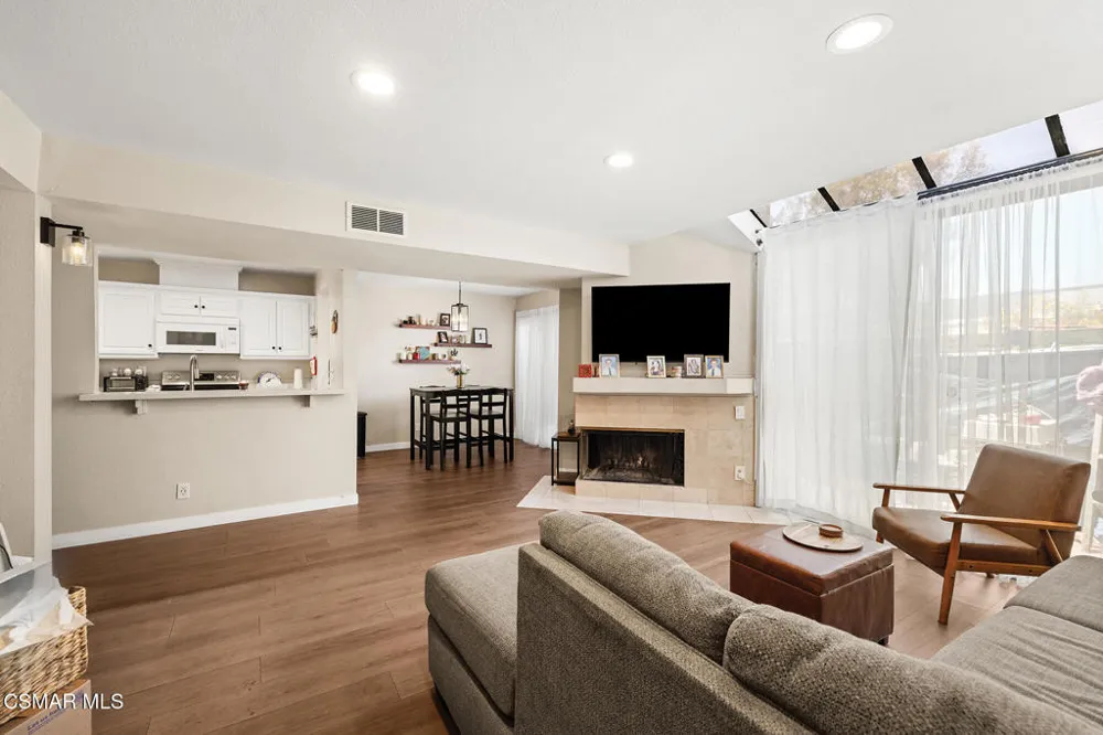 1191 Tivoli Lane #71 Simi Valley, CA 93065
