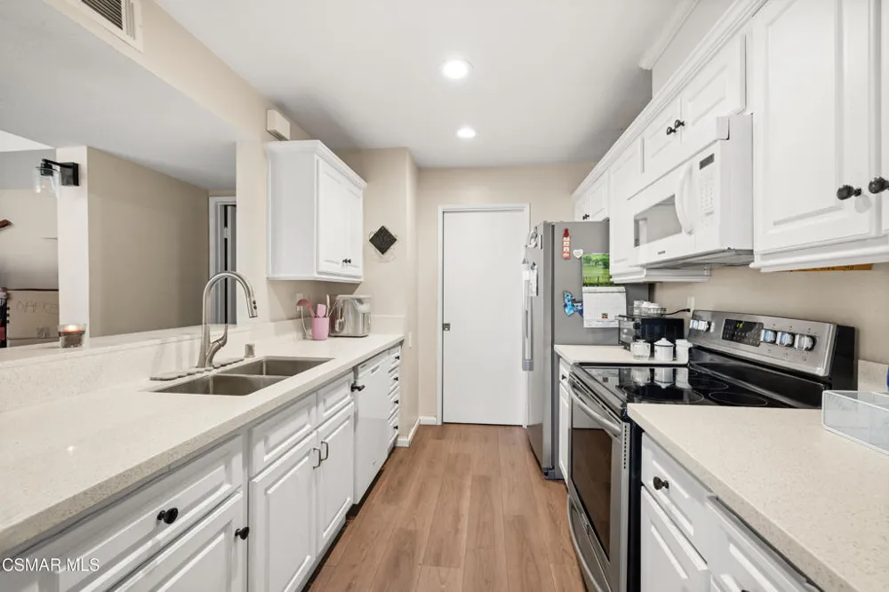 1191 Tivoli Lane #71 Simi Valley, CA 93065