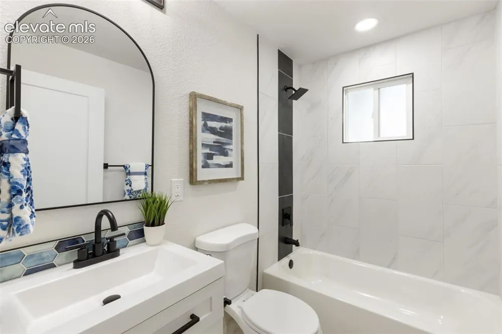 322 W Illinois Avenue Fountain, CO 80817