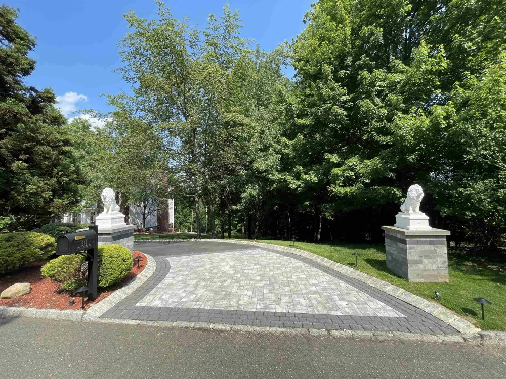 317 ROCK RIDGE CT Franklin Lakes, NJ 07417