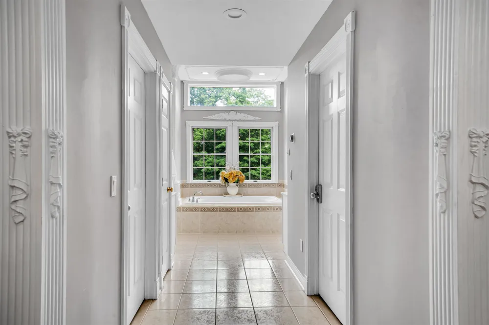 317 ROCK RIDGE CT Franklin Lakes, NJ 07417