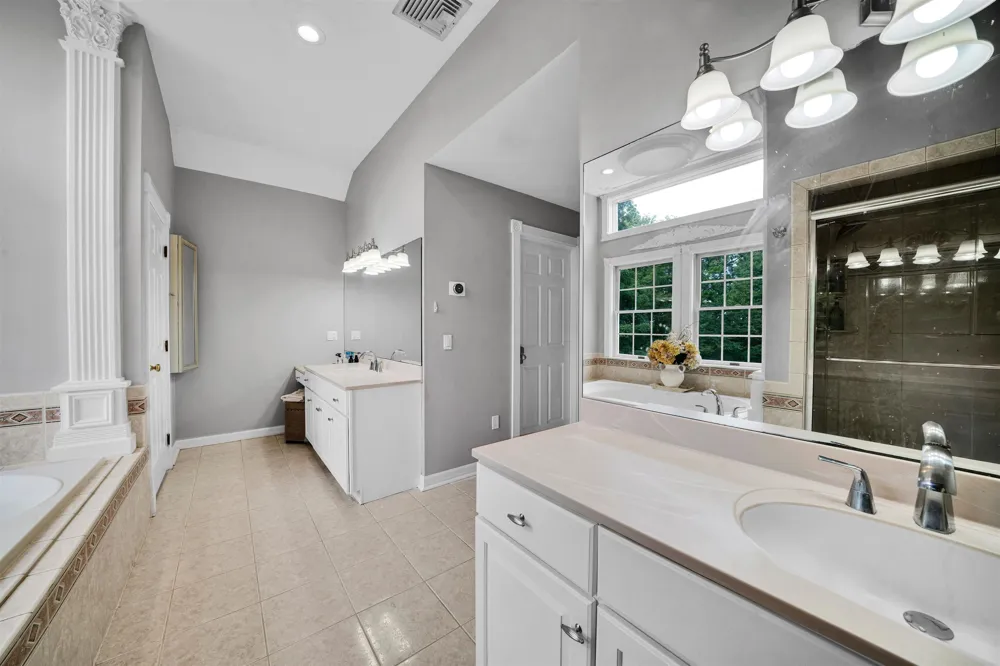 317 ROCK RIDGE CT Franklin Lakes, NJ 07417