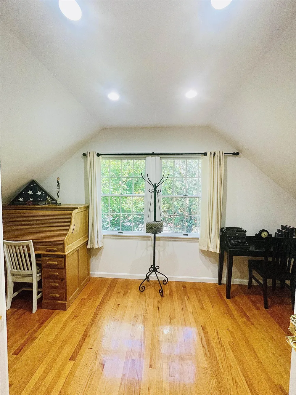 317 ROCK RIDGE CT Franklin Lakes, NJ 07417