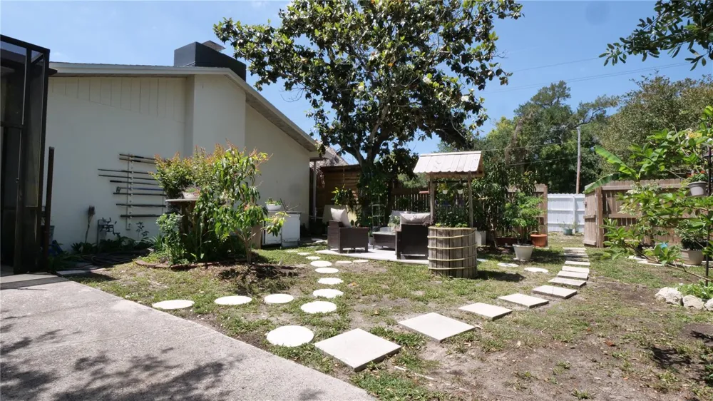 1307 NORMANDY CIRCLE Palm Harbor, FL 34683