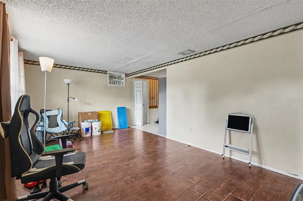 3317 BAINBRIDGE DRIVE Holiday, FL 34691