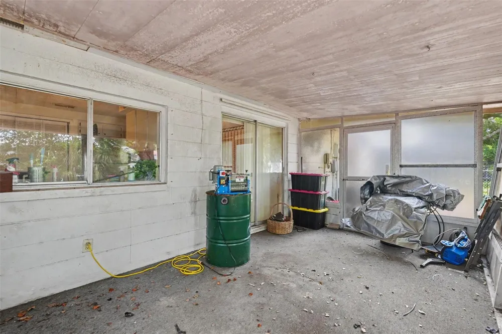 3317 BAINBRIDGE DRIVE Holiday, FL 34691